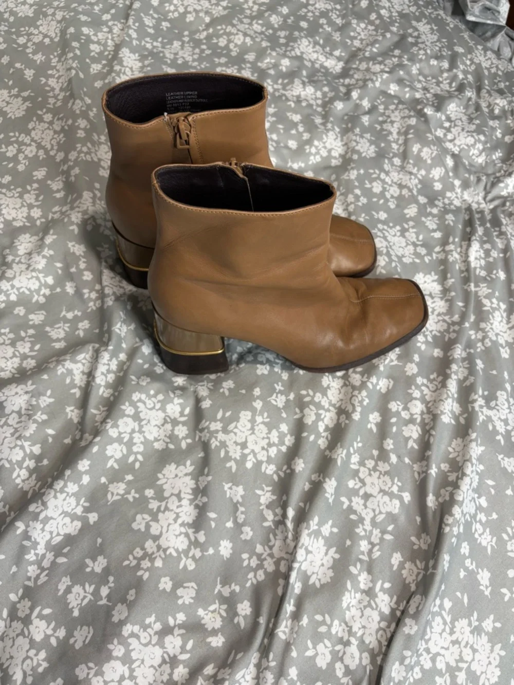 Tory Burch Leather Ankle Boots Tan Brown Gold Detail Block Heel side zip Sz 9 - Picture 9 of 9